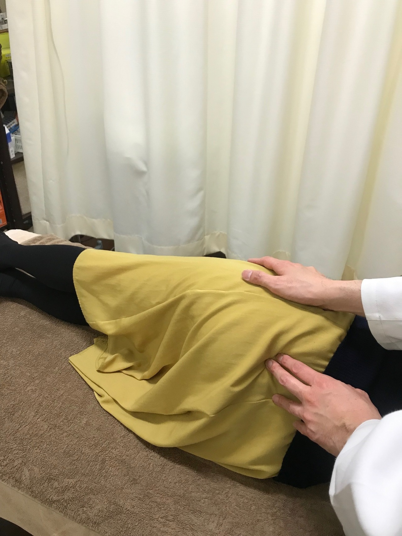 変形性膝関節症の症状を緩和する施術